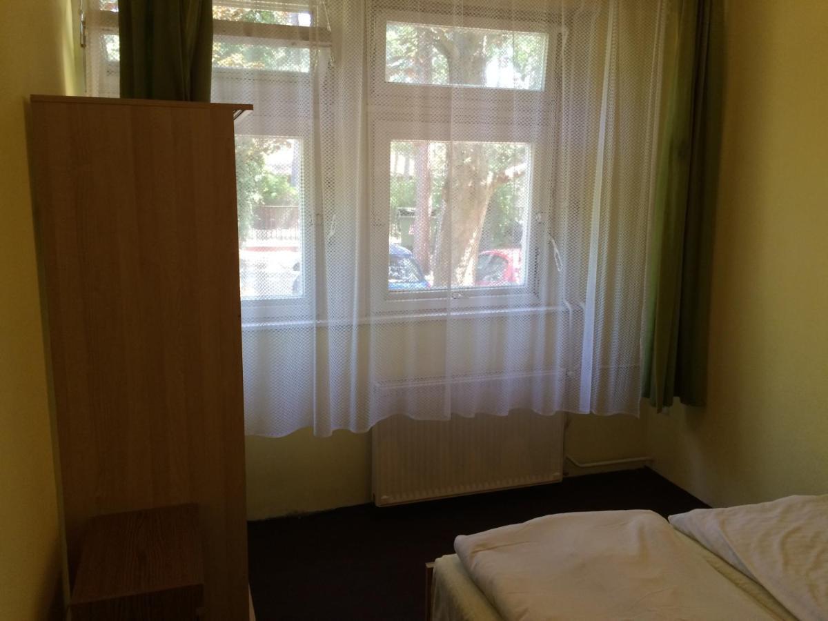 Bed and Breakfast Fenyves Panzio Siófok Pokoj fotografie